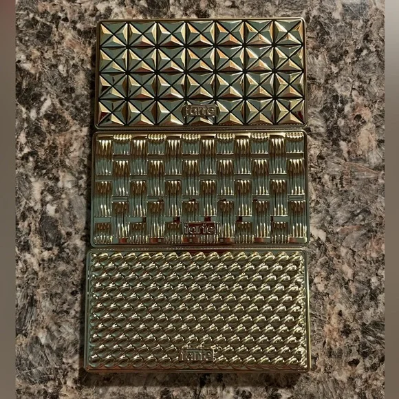 Tarte Luxe Gold Eyeshadow Collection - Picture 5 of 10